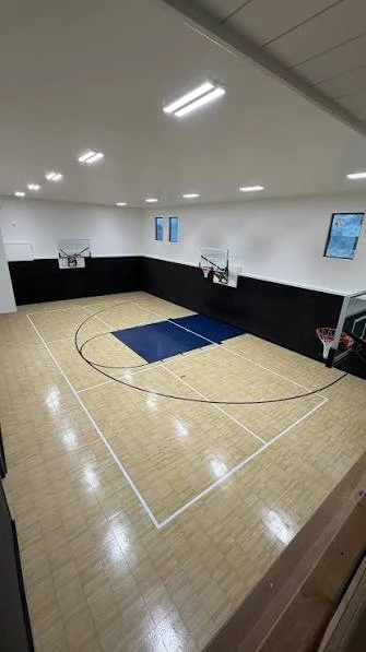 Thi công sân bóng rổ - pickleball với thảm Vinyl TOPFLOR dày 6.0mm